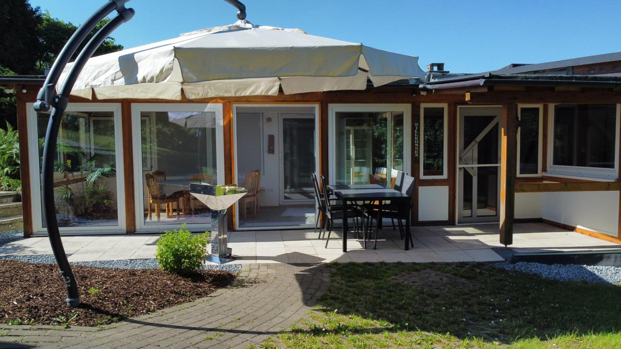 Ferienhaus Berghausen Am Hennesee Meschede Ngoại thất bức ảnh